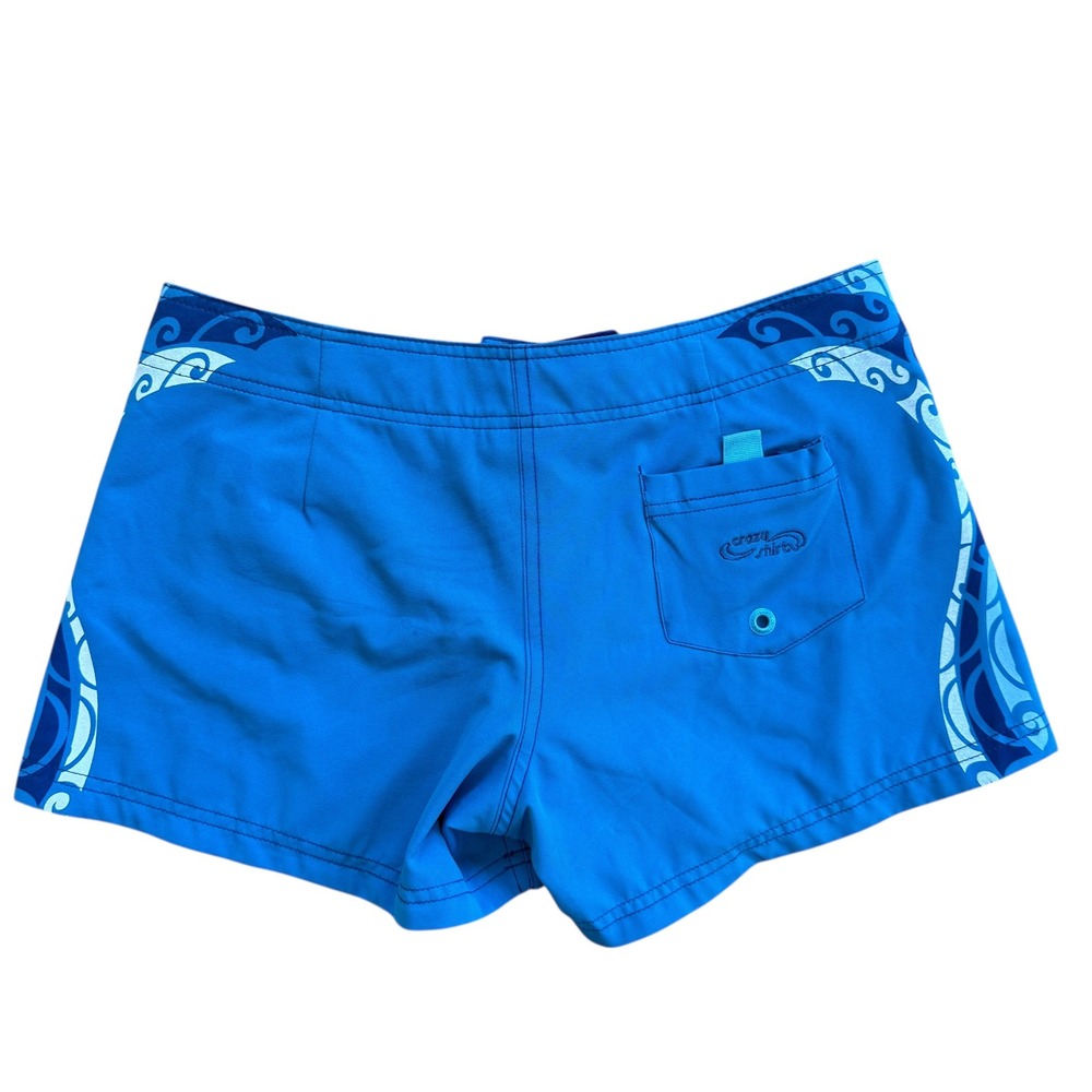 Crazy Shirts Hydro Print Board Shorts Blue Tribal Women Size 4 NWT - Picture 8 of 10
